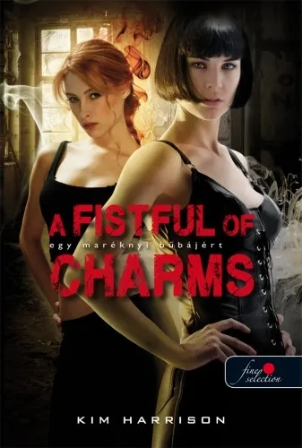 Azonnali szállítás A Fistful of Charms – Egy maréknyi bűbájért (Hollows 4.)(E-könyv)